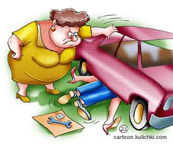 Карикатура о ремонте машин. Муж задержался в гараже. Жена его застукала скалкой с любовницей.