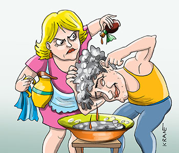 Карикатура про средство от облысения. Жена помогает мужу мыть голову в тазике. Жена ревнивая и льет на голову мужу капли для облысения. 